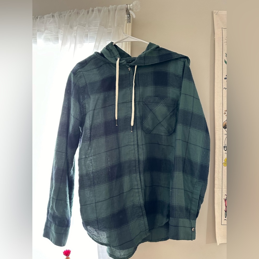 Oversized garage hooded flannel